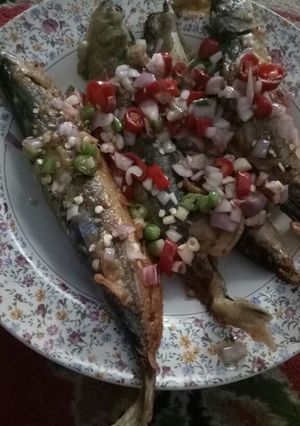 Foto resep Ikan goreng sambal Matah khas Bali