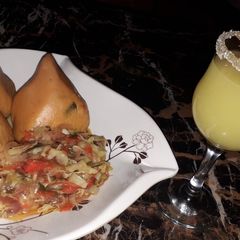 A picture of ALALA And Source (moimoi).