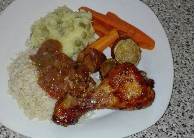 Honey glazed grilled chicken with brown rice