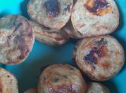 Una foto de comida china postres