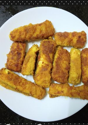 A picture of Fish fingers.