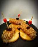 Canapés de salmón ahumado y espárragos