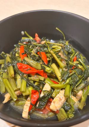 Foto resep Tumis Kangkung sekecipring