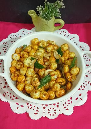 A picture of Makhana Dry Fruits Chiwda.