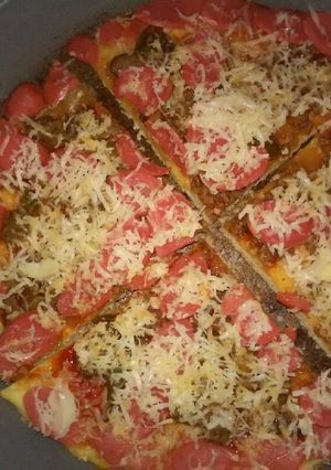 Foto resep Magic Com Crispy Meat Cheese Pizza