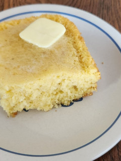 A picture of Million Dollar Cornbread.