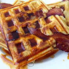 A picture of Bacon & Cinnamon Waffle.