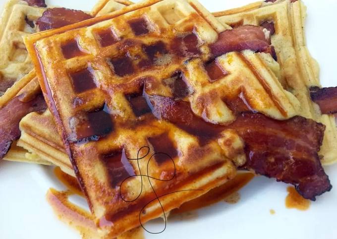 Bacon & Cinnamon Waffle