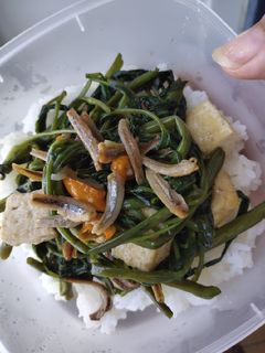 Foto resep Cah Kangkung Teri Tahu Pedas 🌶