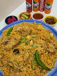 صورة لوصفة كبسة حمرة بالدجاج