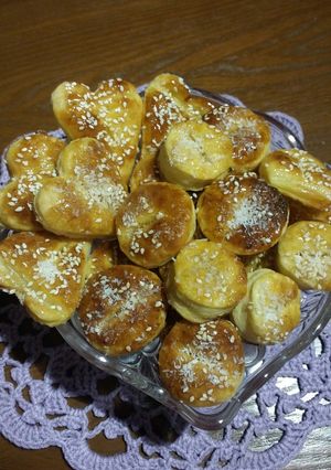 عکسی از دستور شیرینی زبان با خمیر هزار لای آماده