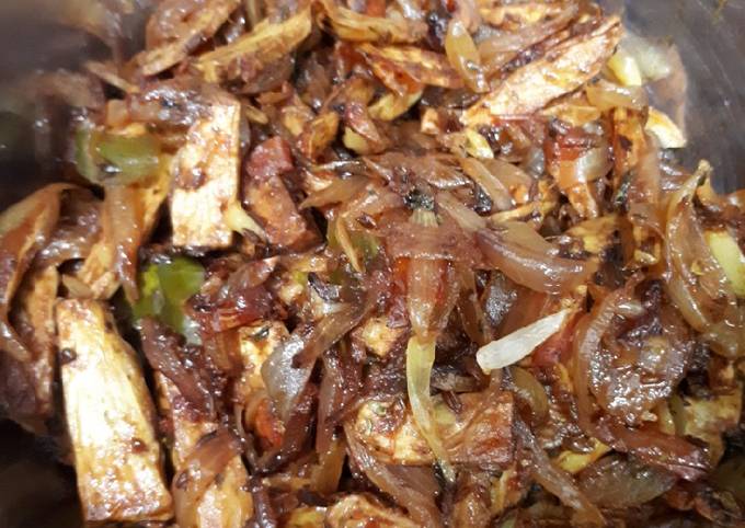 Simple Way to Prepare Favorite Tadka arbi(Taro roots)