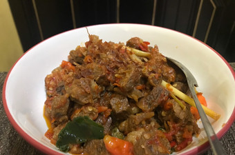 Cara Memasak Oseng mercon daging Gampang
