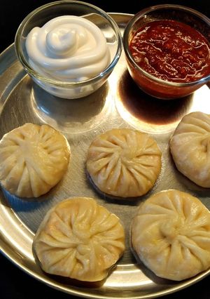 वेज मोमोज (veg momos recipe in Hindi) रेसिपी मुख्य फोटो