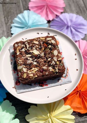 A picture of Whole Wheat Dry Fruits Chocolate Cake – Cooker Cake – No Egg, No Maida, No Butter.