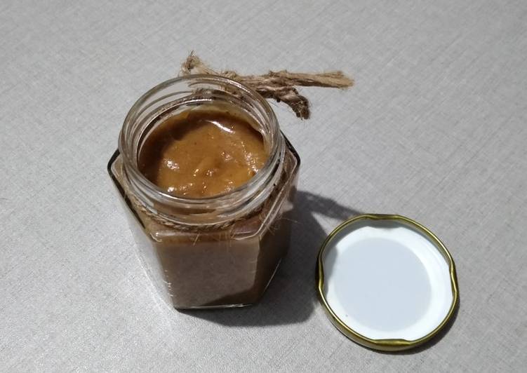 Langkah Mudah untuk Membuat Date Syrup (saus kurma) yang Menggugah Selera