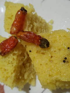 बेसन, रवा ढोकळा (besan rava dhokla recipe in marathi) रेसिपी चे मुख्य फोटो