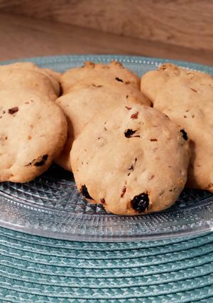 Foto principal de Galletas saladas de queso y fiambre de pollo