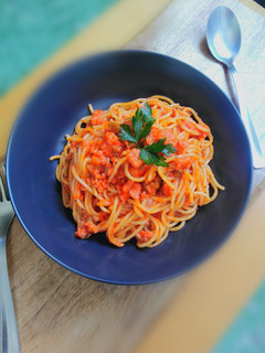 Una foto de Spaghetti boloñesa de salchichas