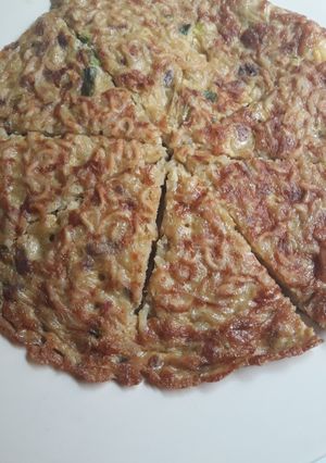 Foto resep Dadar Pizza Mie Instan
