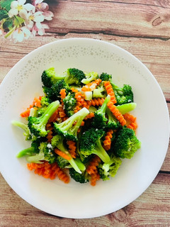 川燙花椰菜 的食譜成品照片
