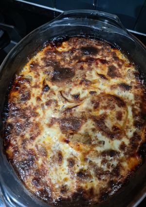 A picture of Bobotie.
