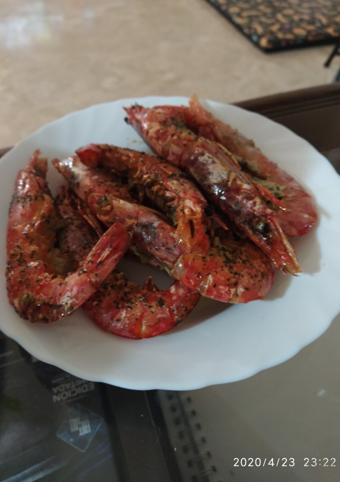 Una foto de Gambones al horno