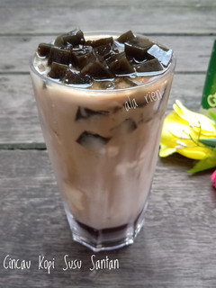Foto resep Es Cincau Kopi Susu Santan