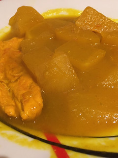 Una foto de Papas con pollo