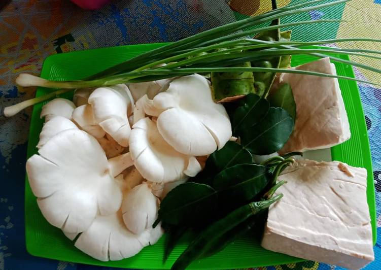 Cara Gampang Menyiapkan Pepes Tahu Jamur Tiram, Lezat