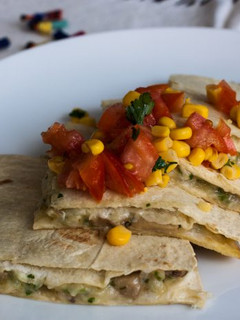 Una foto de Quesadillas