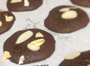 Foto resep Brownies cookies renyah - cemilan manis mudah - brownies krispi