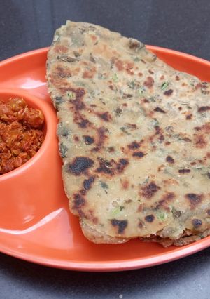 A picture of Mint Paratha.