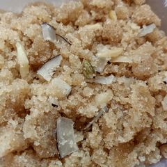 Suji ka halwa A picture of Suji ka halwa.