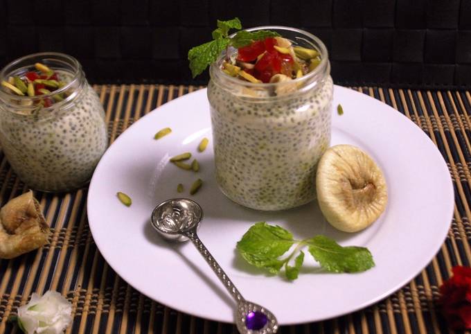 Recipe of Perfect Healthy Chia &amp; Fig Pudding