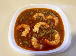 Foto principal de Alubias verdinas con langostinos