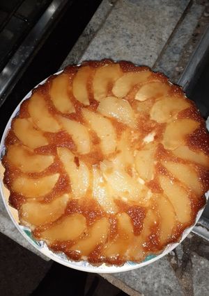 Una foto de Tarta de manzana invertida 🍎