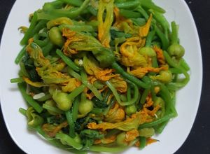 Hình của món Bông bí xào tỏi.