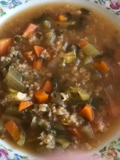 Una foto de Sopa de verduras con arroz
