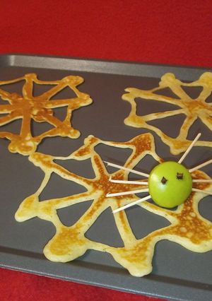 Halloweeni pókháló amerikai palacsintából recept fotója