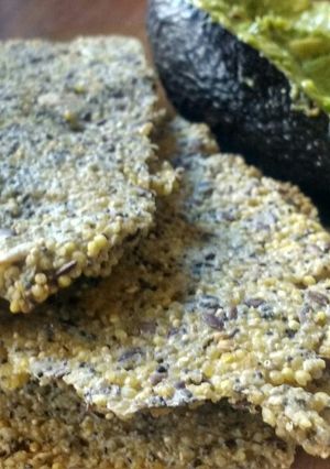 Una foto de Talitas de mijo y semillas veganas
