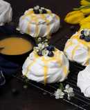 Lemon Pavlovas