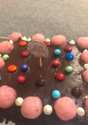 A picture of Instant eggless cake.