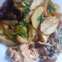 A picture of Irish and egg with parsley.