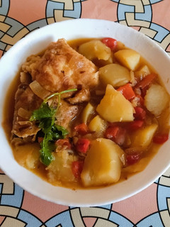 Una foto de Bacalao con patatas