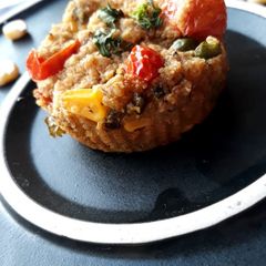 A picture of Oats Semolina Savoury Muffins.