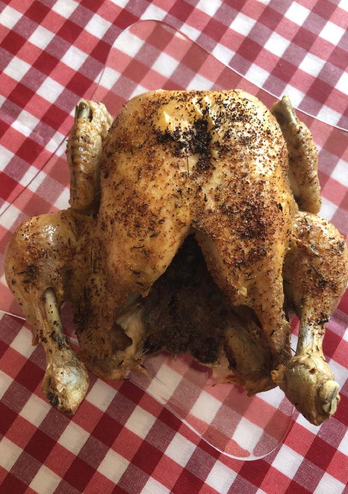 Una foto de Pollo asado (con Ninja Foodi o Instant Pot + Air Fryer)