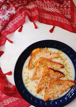 A picture of Shahi Tukray.