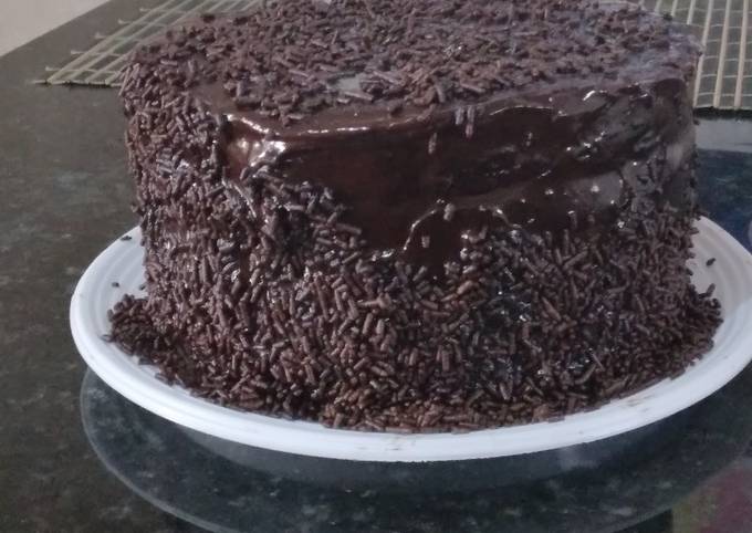 Bolo de chocolate 🍫 Receita por Chef. María Luisa Valdez - Cookpad