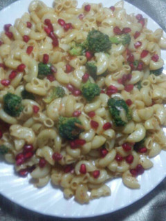 A picture of Macroni salad.